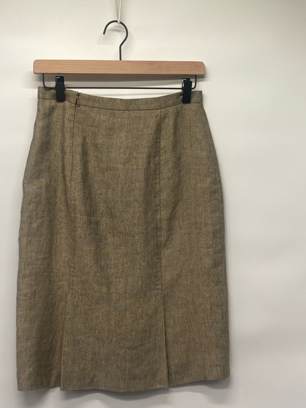 Max Mara Women’s Linen Skirt Suit Brown/Beige size 6. Made in Italy. - Picture 6 of 12